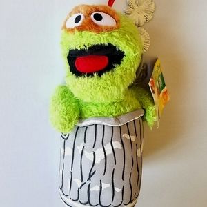 Sesame Street/Nanco Retro Y2K 2003 Oscar the Grouch Trashcan Plush